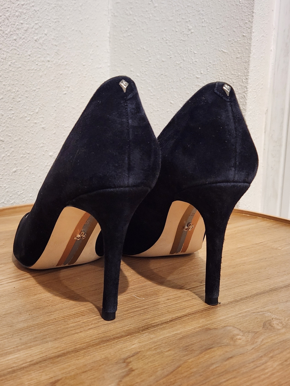 Sam Edelman Black Suede Pointed Toe Pumps - Picture 5 of 9